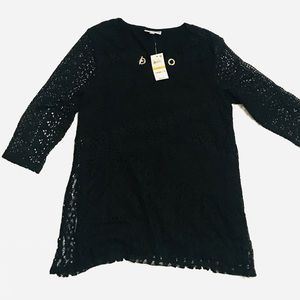 JM COLLECTION black crochet top S Ret $54